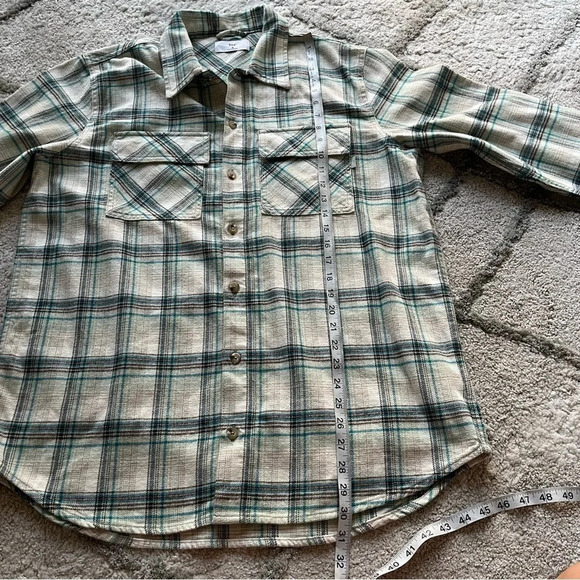 TNA Plaid Oversized Shirt button front flannel Fiona cream brown blue medium - Picture 12 of 13